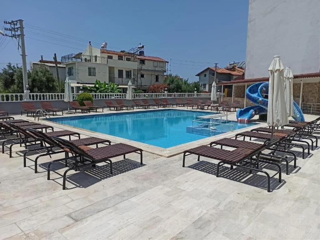 Moonstar Hotel Kusadasi Bagian luar foto